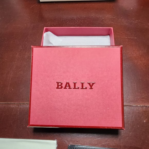 Bally Bi-Fold Wallet - Picture 6 of 7